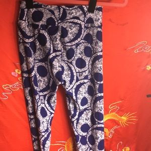 LuLaRoe Pants - Jack skellington leggings LuLaRoe Pants - Jack skellington leggings